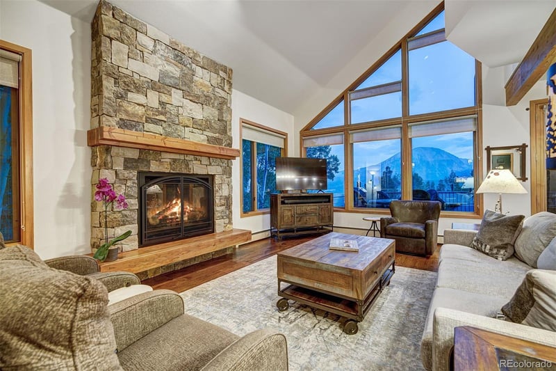 2210 Hamilton Creek Rd, Silverthorne, CO 80498