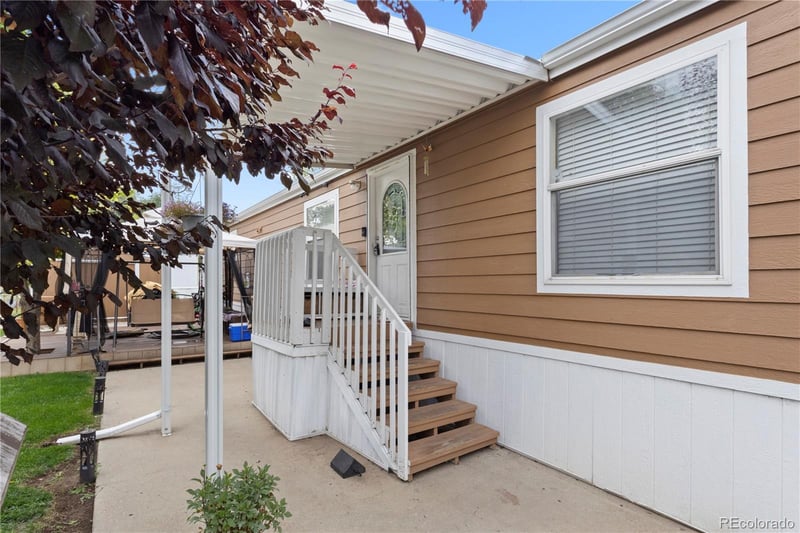 709 Cardinal Dr, Lafayette, CO 80026