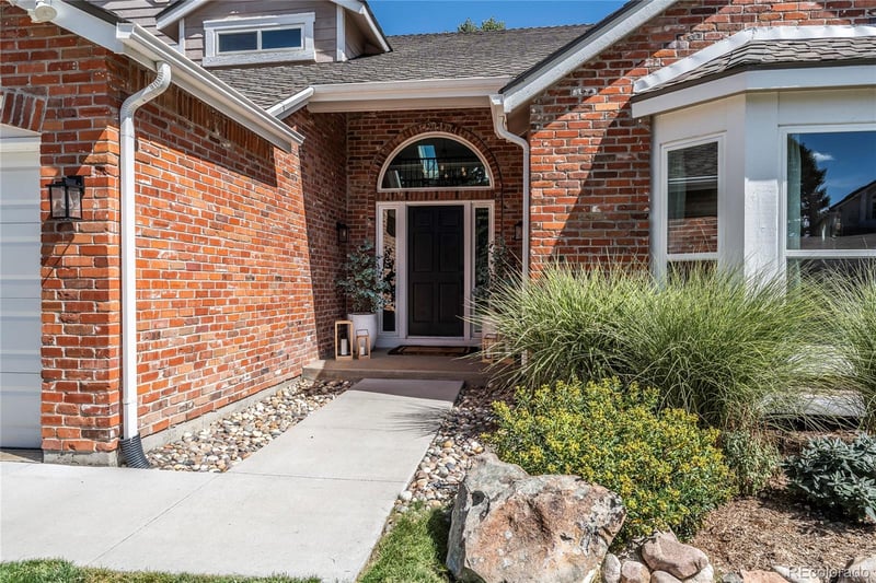 7350 Brixham Cir, Castle Pines, CO 80108