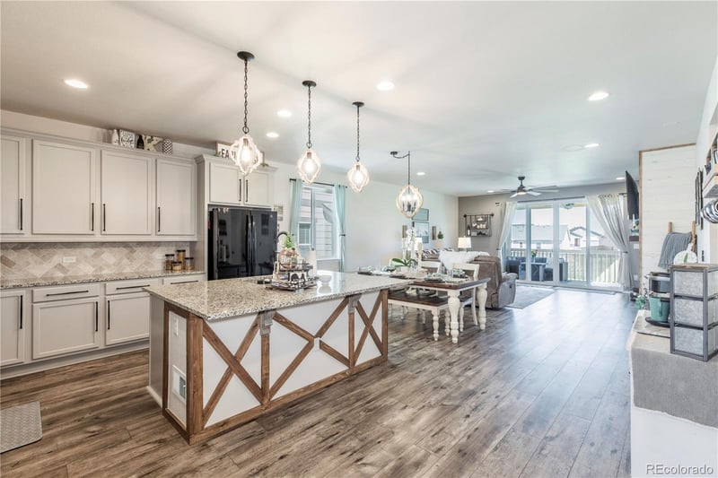 27851 E 9th Dr, Aurora, CO 80018