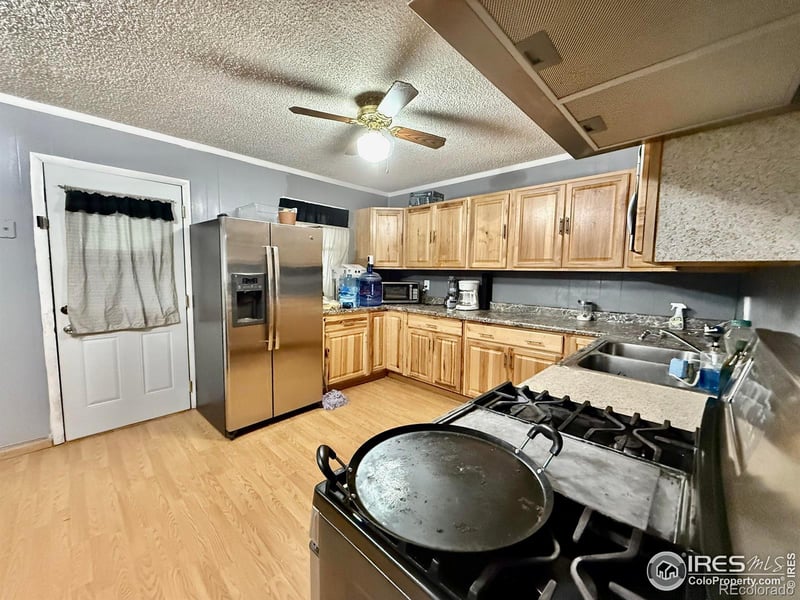 234 Bowman Ave, Holyoke, CO 80734