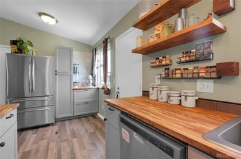 4054 Quintero Way, Aurora, CO 80013