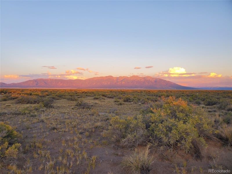 000 Lane 6 , Mosca, CO 81146