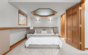 17483 Temple Dr, Aurora, CO 80015