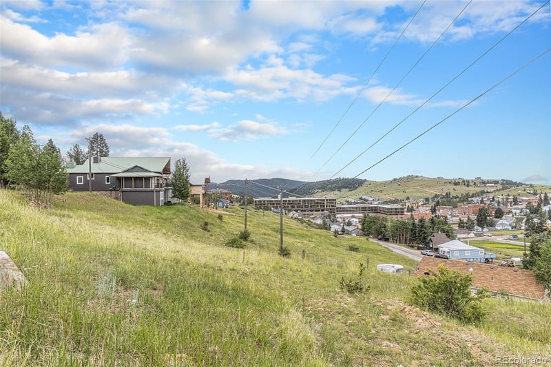 159 Hayden St, Cripple Creek, CO 80813