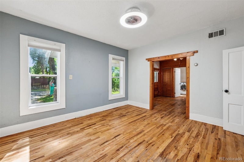 738 Cache La Poudre St, Colorado Springs, CO 80903