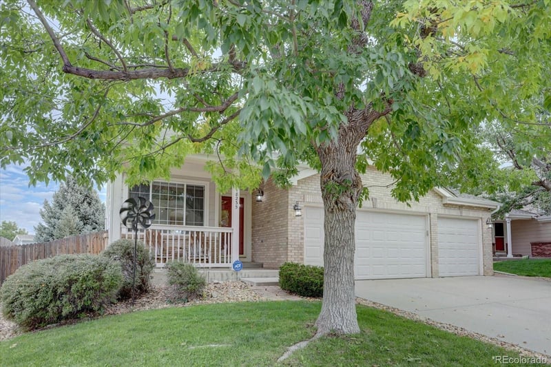18235 Amherst Dr, Aurora, CO 80013