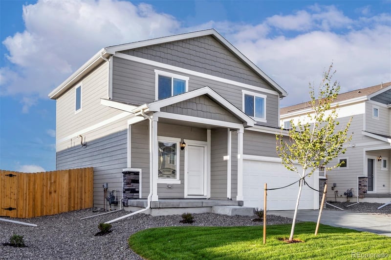 48175 Shetland Dr, Bennett, CO 80102