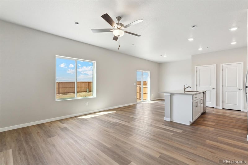 48210 Shetland Dr, Bennett, CO 80102