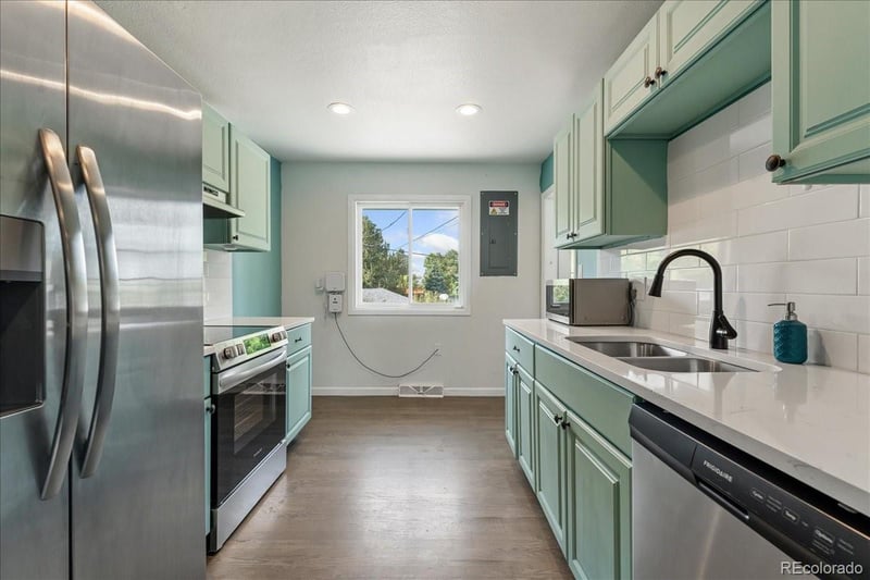 11363 Briarwood Dr, Lakewood, CO 80226