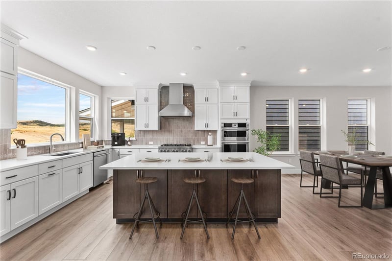 11208 Vibrato Ln, Lone Tree, CO 80134