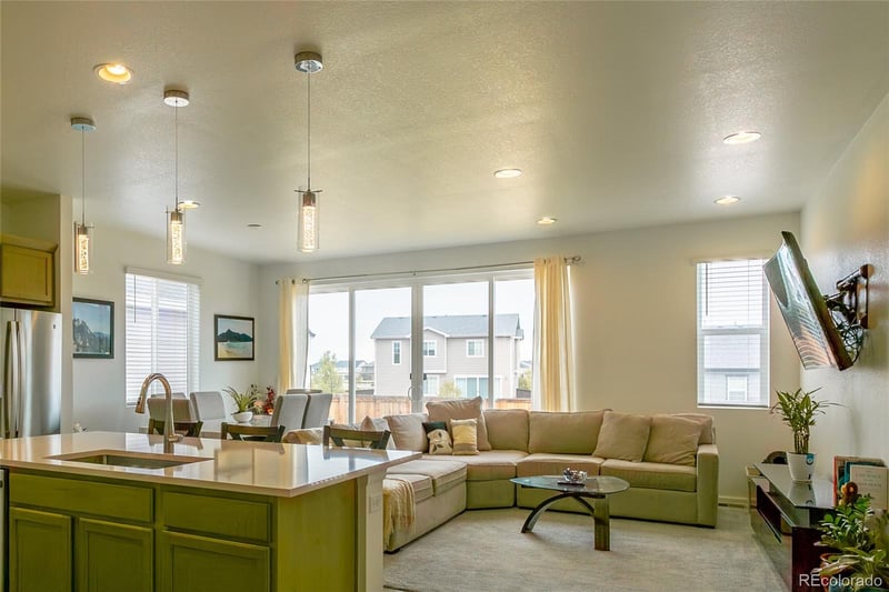 18953 97th Ave, Commerce City, CO 80022