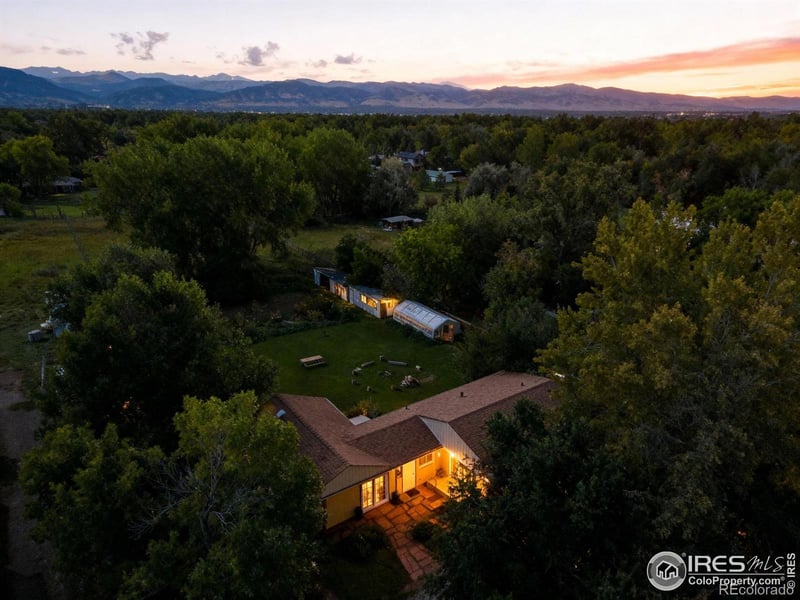 1047 Cherryvale Rd, Boulder, CO 80303