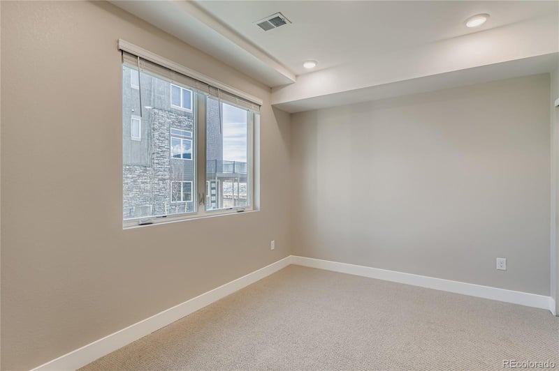 15527 W Washburn Dr, Lakewood, CO 80228