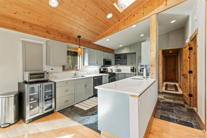 66 Sitzmark Cir, Breckenridge, CO 80424