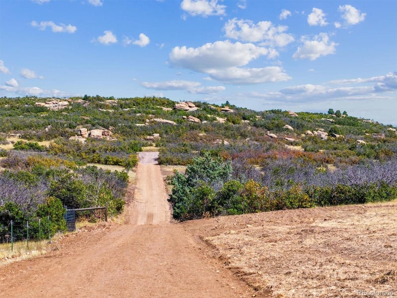 1725 Rocky View Rd, Castle Rock, CO 80108