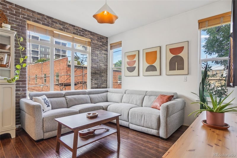 1655 Humboldt St #206, Denver, CO 80218