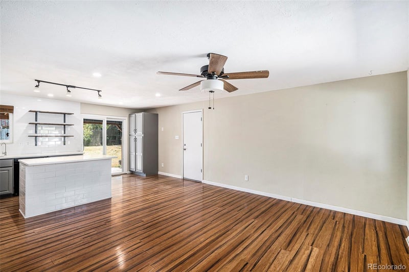 130 Dianna Dr, Lone Tree, CO 80124