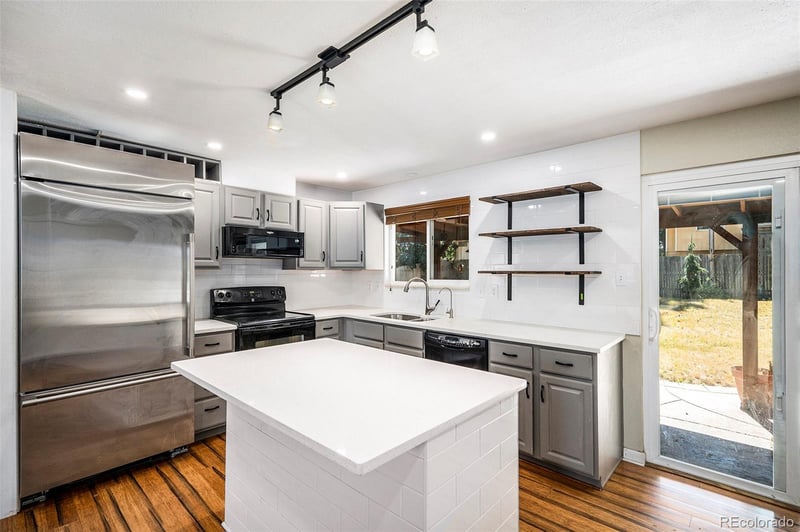 130 Dianna Dr, Lone Tree, CO 80124