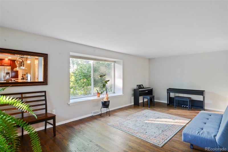 2110 Tabor Dr, Lakewood, CO 80215