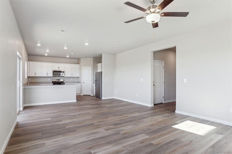 48225 Shetland Dr, Bennett, CO 80102
