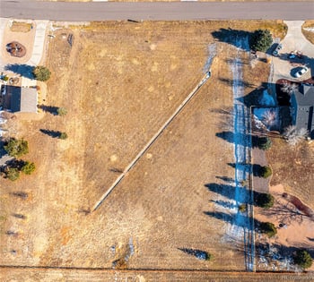 465 Antelope Dr, Bennett, CO 80102