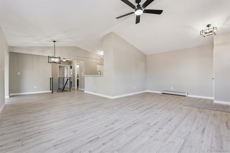 1140 Parker Dr, Longmont, CO 80501