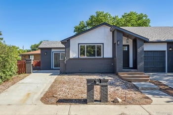 1140 Parker Dr, Longmont, CO 80501