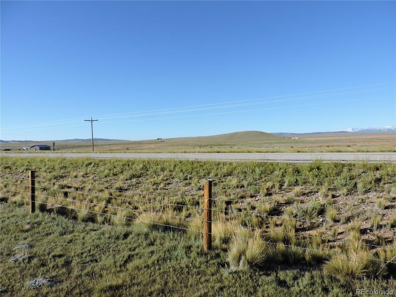 300 Rocker 7 Ct, Jefferson, CO 80456