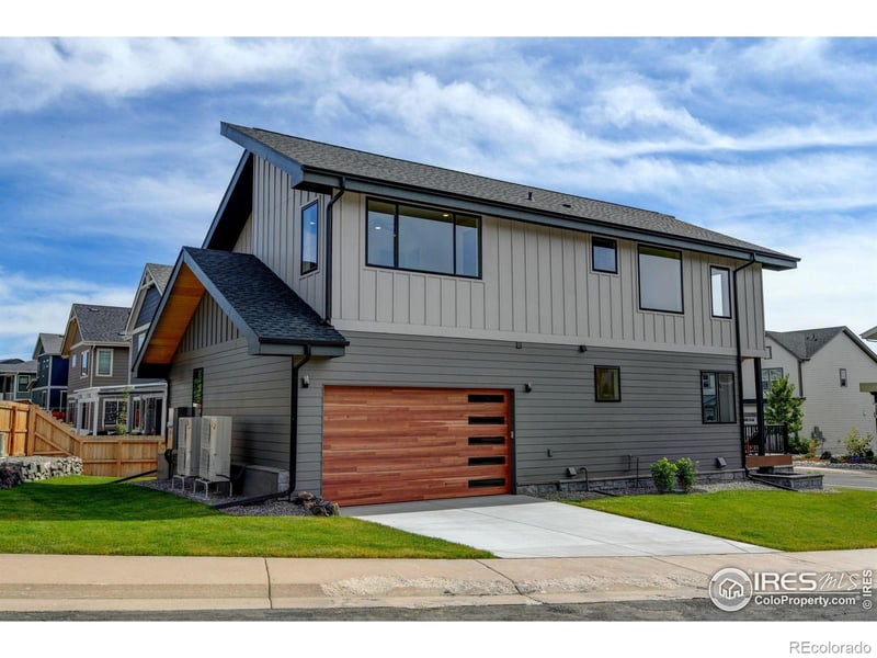 955 Arapahoe Cir, Louisville, CO 80027