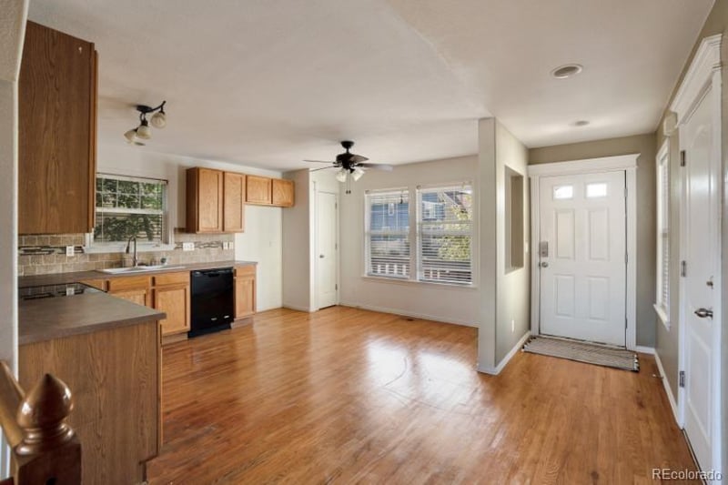 10712 Dayton Way, Commerce City, CO 80640