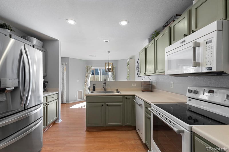 5412 Quatar Cir, Aurora, CO 80015