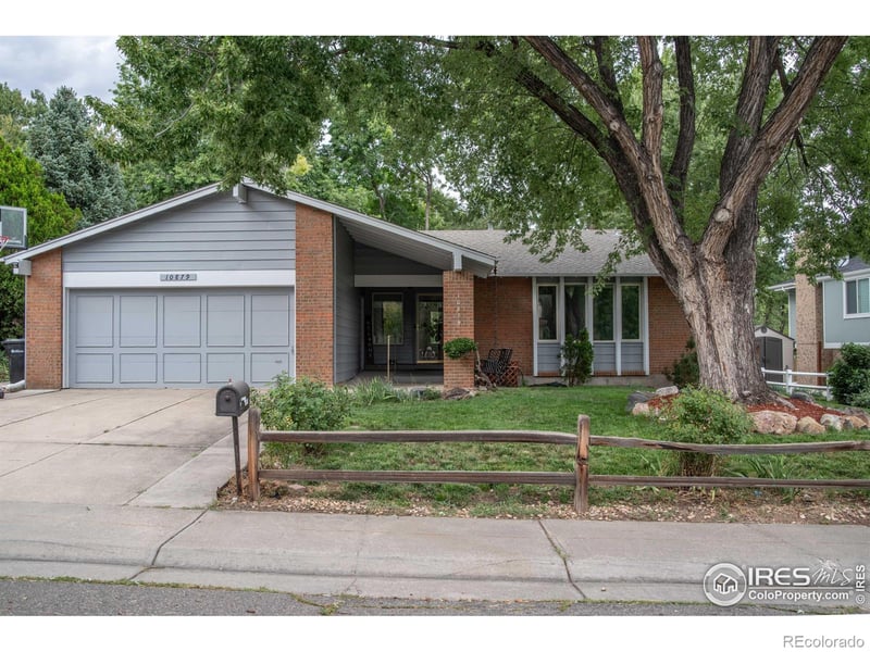 10879 65th Way, Arvada, CO 80004
