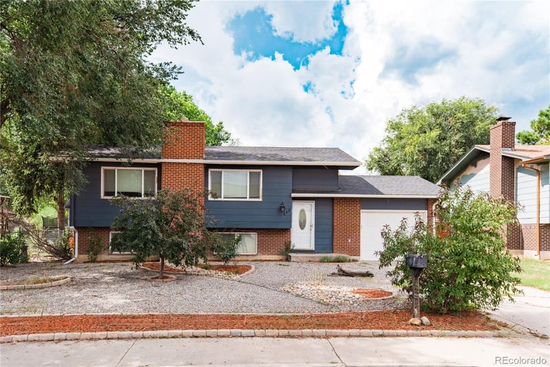 648 Syracuse St, Colorado Springs, CO 80911