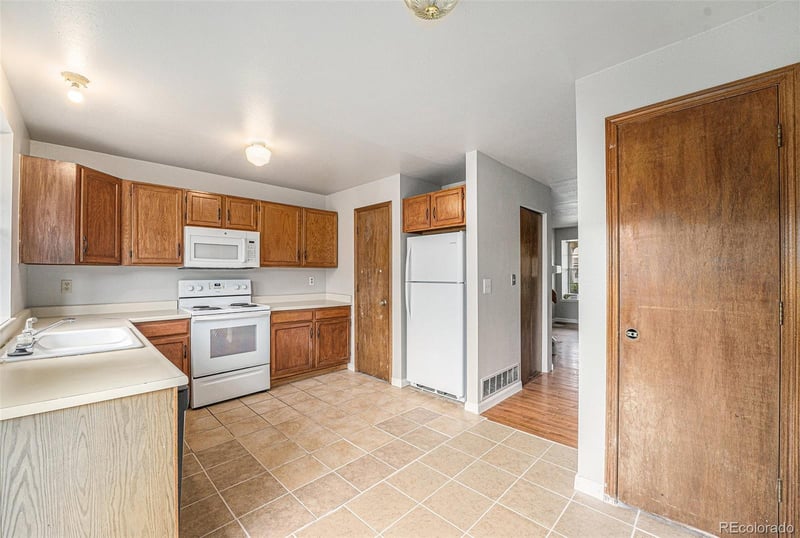 3061 107th Pl #F, Westminster, CO 80031