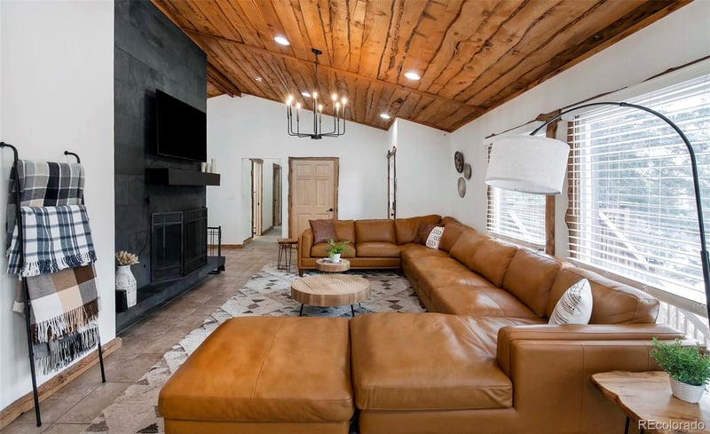 9034 Us Highway 285, Morrison, CO 80465