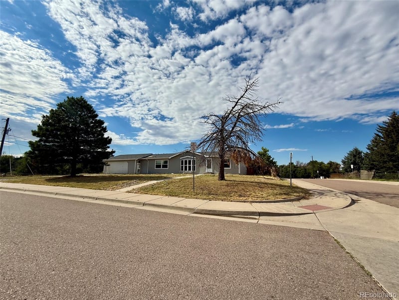 309 E Poplar St, Elizabeth, CO 80107