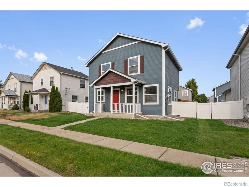 734 Blue Azurite Ave, Loveland, CO 80537