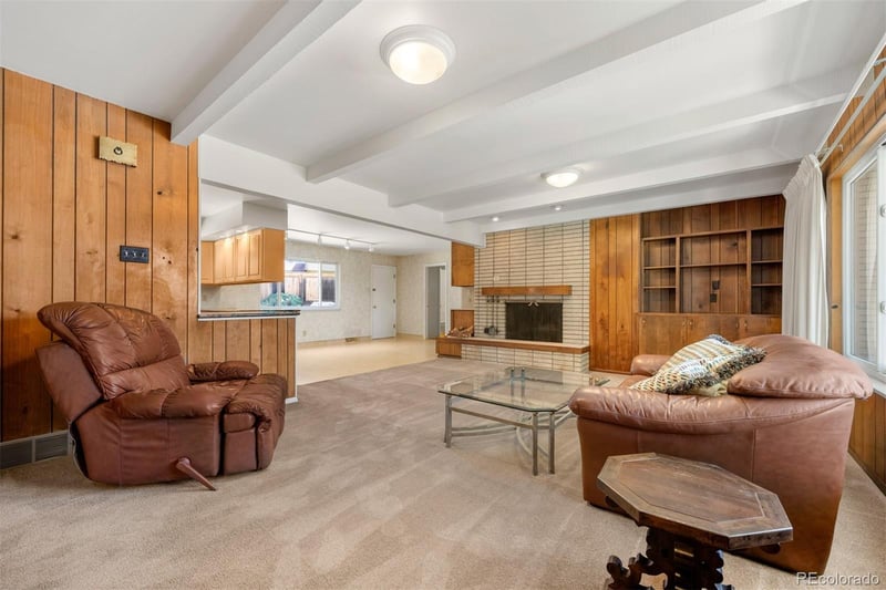 17 Heaton Pl, Pueblo, CO 81001