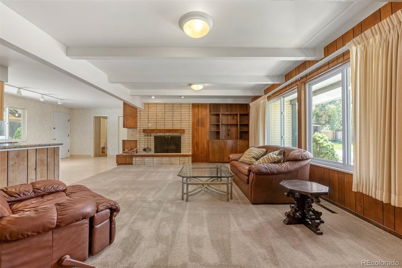 17 Heaton Pl, Pueblo, CO 81001
