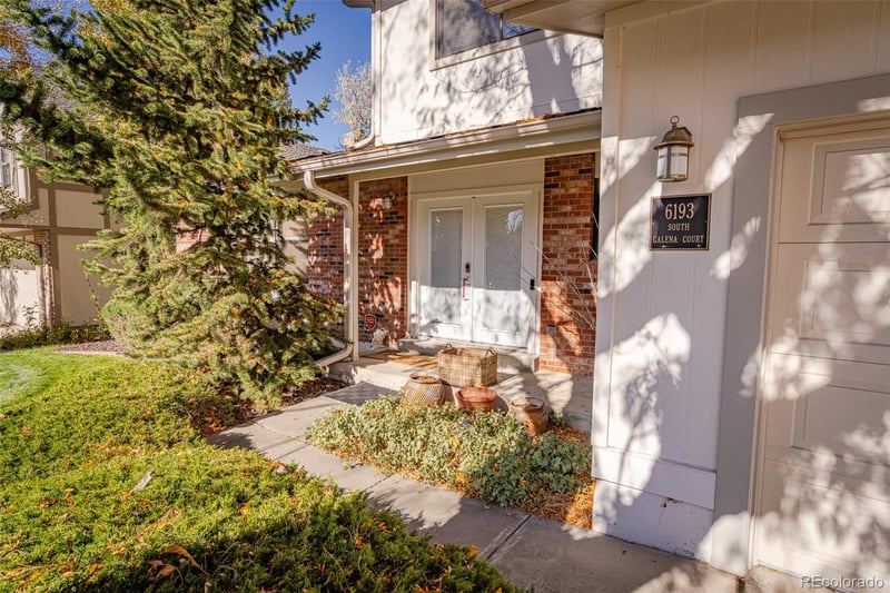 6193 S Galena Ct, Englewood, CO 80111