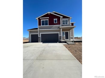 220 Dawn Dr, Hudson, CO 80642