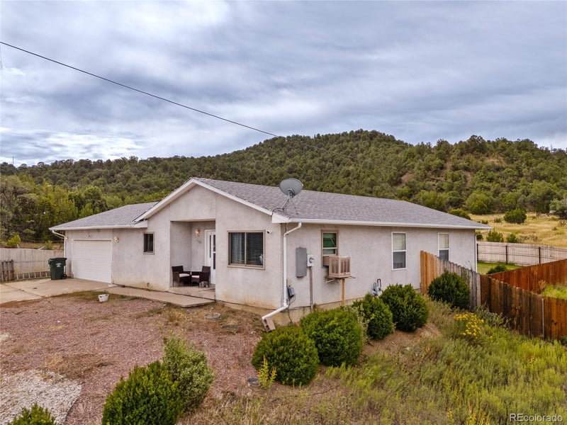 1106 Alamo St, Trinidad, CO 81082