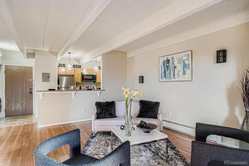 10650 Tennessee Ave #209, Aurora, CO 80012