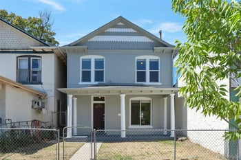 2707 Downing St, Denver, CO 80205