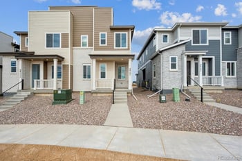 24121 30th Pl, Aurora, CO 80019