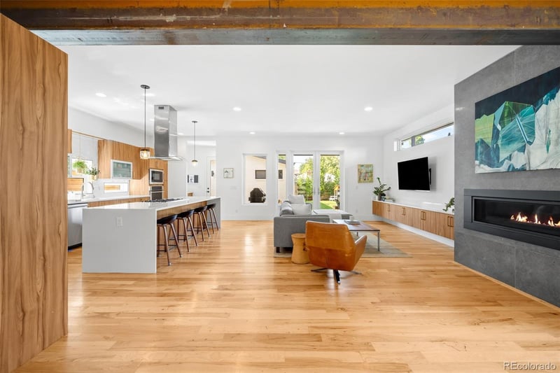 3275 Clermont St, Denver, CO 80222