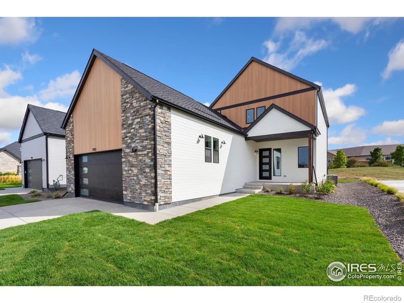 1792 Barefoot Dr, Windsor, CO 80550