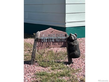 114 Linden Dr, Log Lane Village, CO 80705
