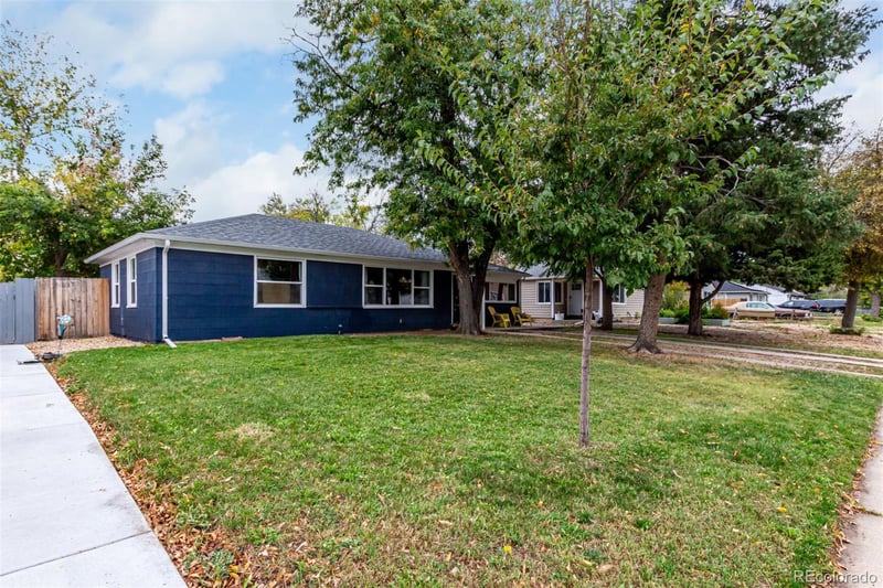 924 Galena St, Aurora, CO 80010